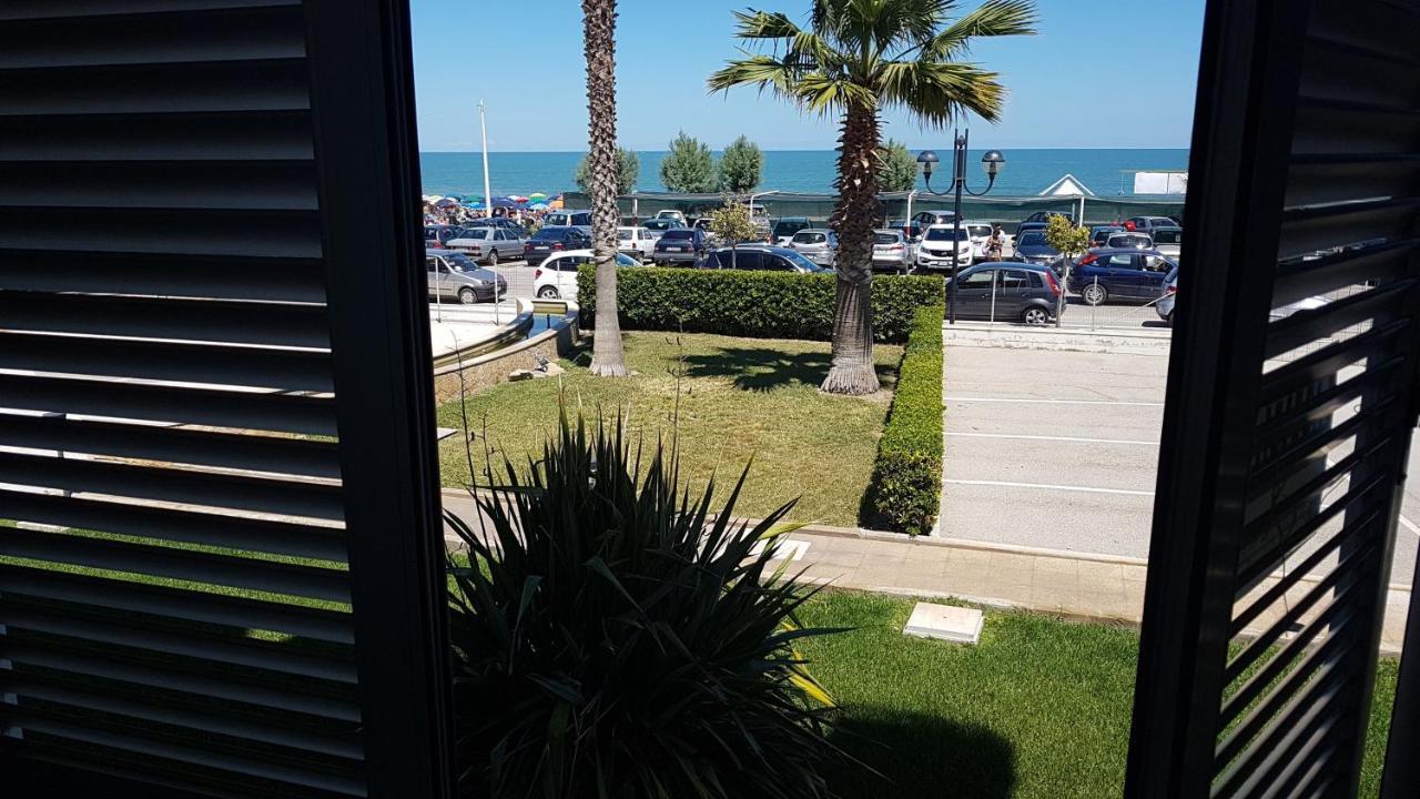 Casarcieri Mare Apartment Барлета Екстериор снимка